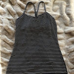 Lululemon workout tank
